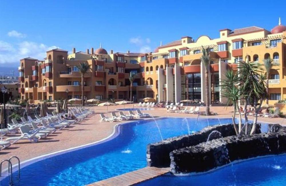  Tenerife- 5* Grand Muthu Golf Plaza Hotel & Spa 